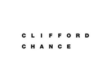 Der Schriftzug „CLIFFORD CHANCE“ auf weißem Hintergrund.