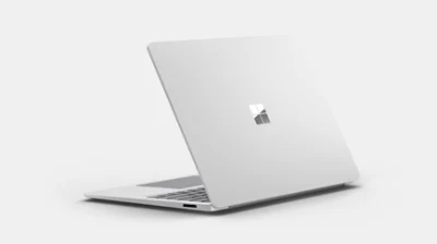 Obraz urządzenia Surface Laptop od tyłu i pod kątem